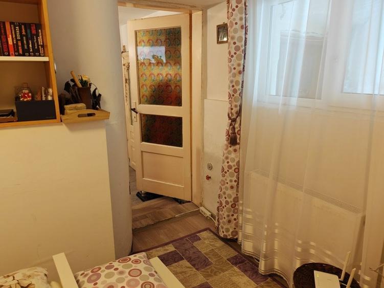 Apartament cu 2 camere nedecomandat, mobilat în Central