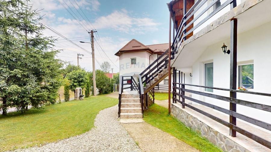 Hotel/Pensiune, de 310 mp, în Bran