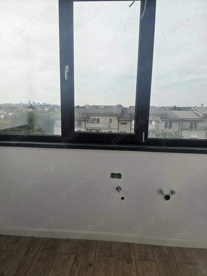 Apartament cu 4 camere decomandat în Dobroești