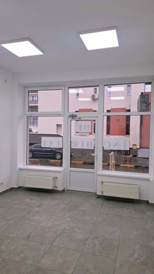 Spațiu comercial, de 33 mp, în Central
