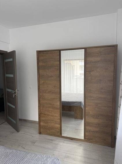 Apartament cu 2 camere, mobilat în Europa