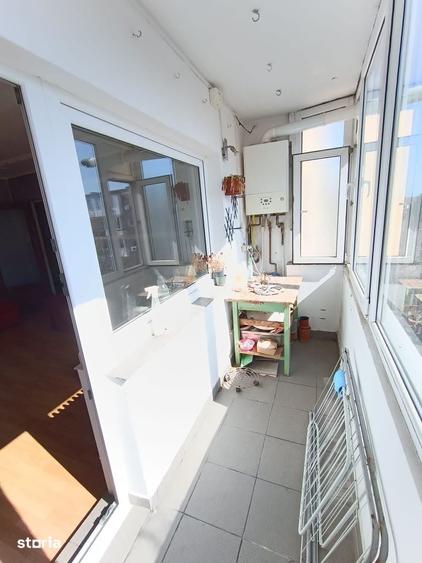 Apartament cu 4 camere decomandat în Micălaca
