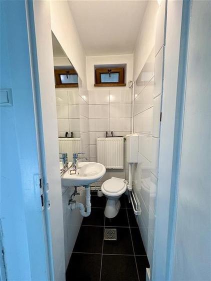Casă individuală cu 7 camere cu Teren 382 Mp în Ultracentral