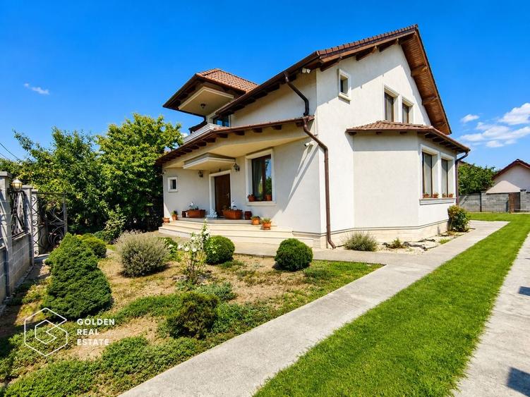 Casă individuală cu 5 camere cu Piscina în Vladimirescu