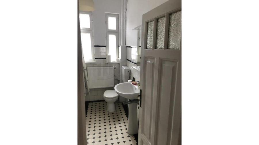 Apartament cu 3 camere decomandat în Casin