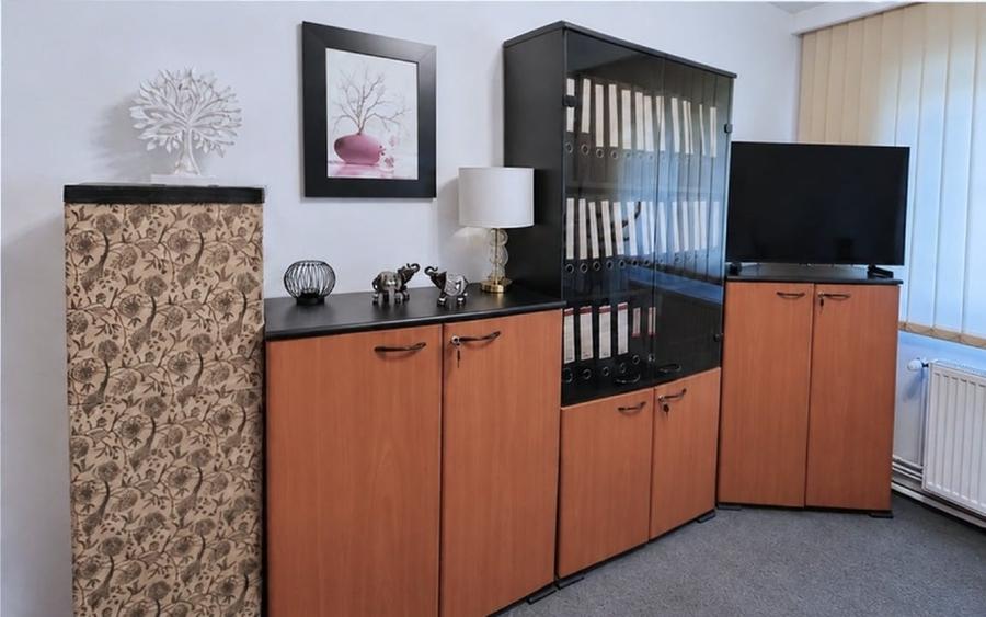 Apartament cu 3 camere decomandat, mobilat în Bucovina