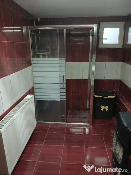 Casă cu 3 camere în Central