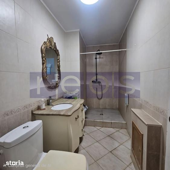 Casă cu 4 camere cu Teren 235 Mp în Central
