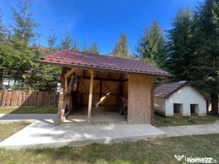 Casă cu 4 camere cu Teren 900 Mp în Comandău
