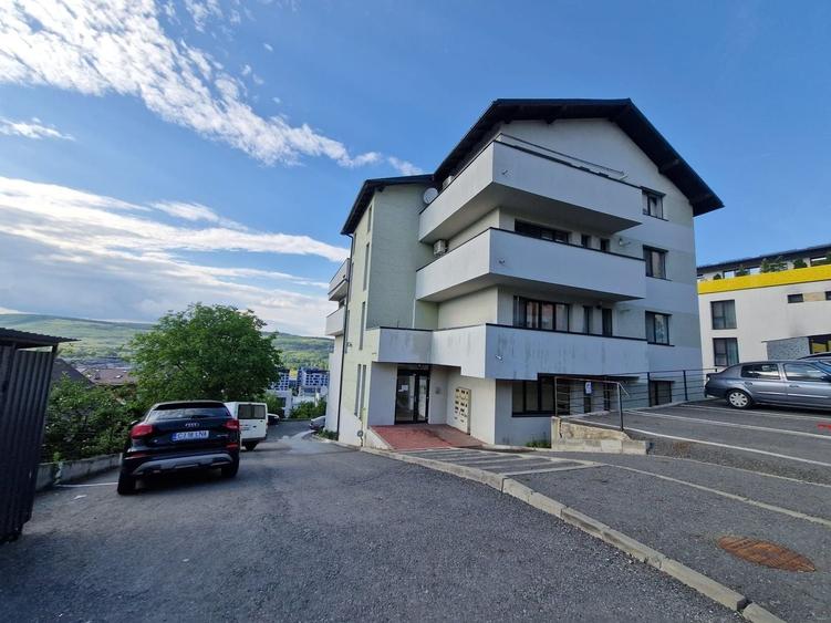 Apartament cu 2 camere semidecomandat, mobilat în Florești — fotografia 1
