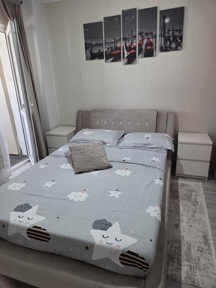 Apartament cu 3 camere decomandat în Progresul