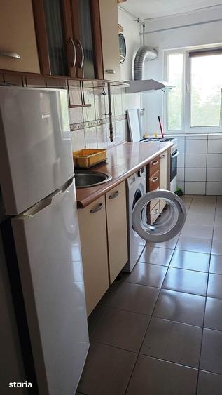 Garsonieră decomandată în Micro 14