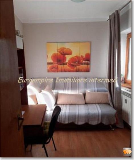 Apartament 3 camere zona Centru - 15