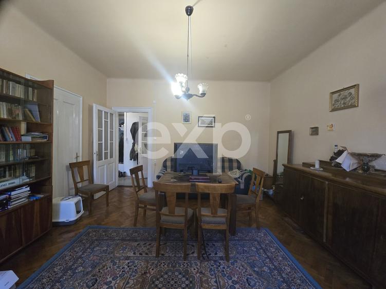 Apartament cu 2 camere decomandat în Central