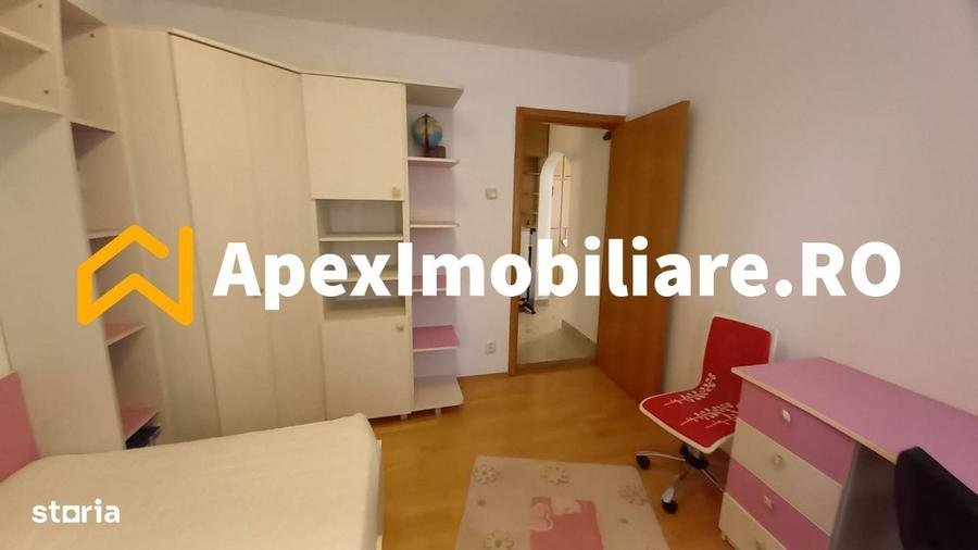 Apartament cu 3 camere semidecomandat în Iancului