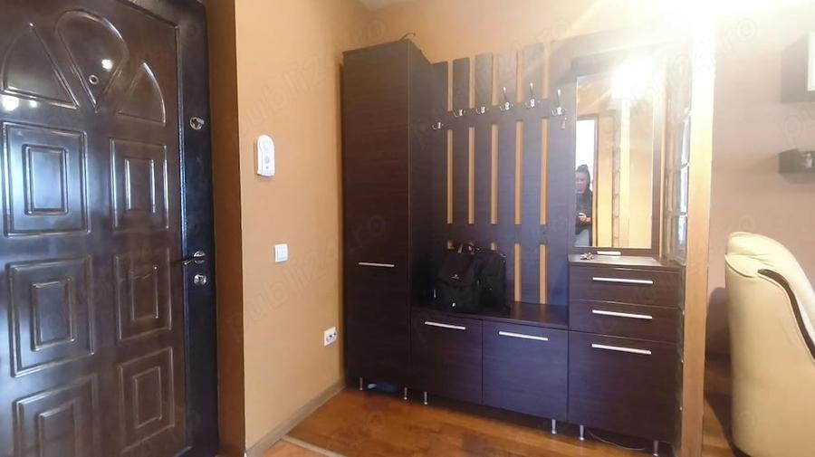 Apartament cu 2 camere decomandat în Gojdu