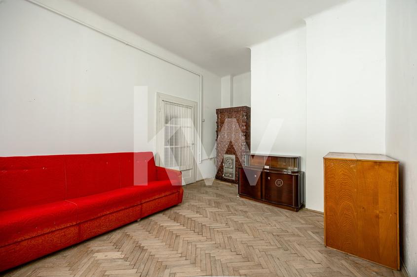 Apartament cu 2 camere nedecomandat, mobilat în Centrul Istoric