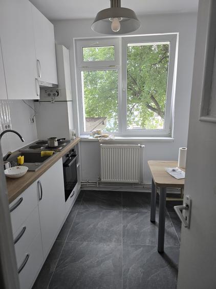 Apartament cu 2 camere de închiriat – zona Școala nr. 3 - etaj 1 - 1