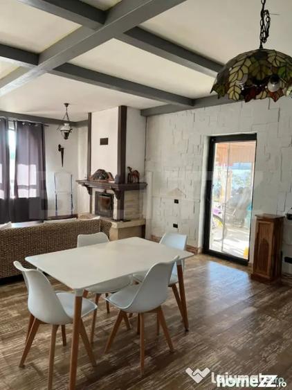 Casă cu 4 camere cu Teren 980 Mp în Valea