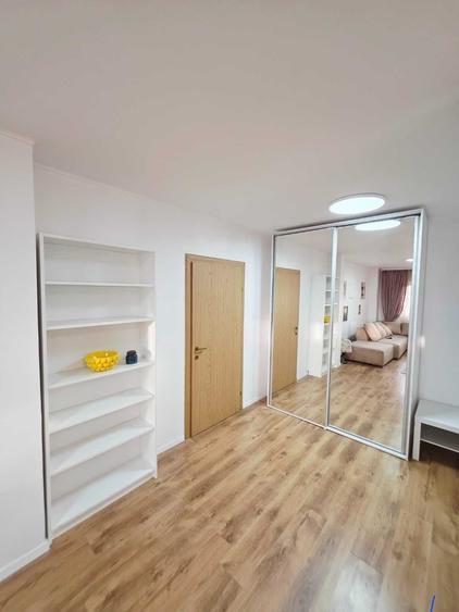 Apartament cu 2 camere semidecomandat în Pipera