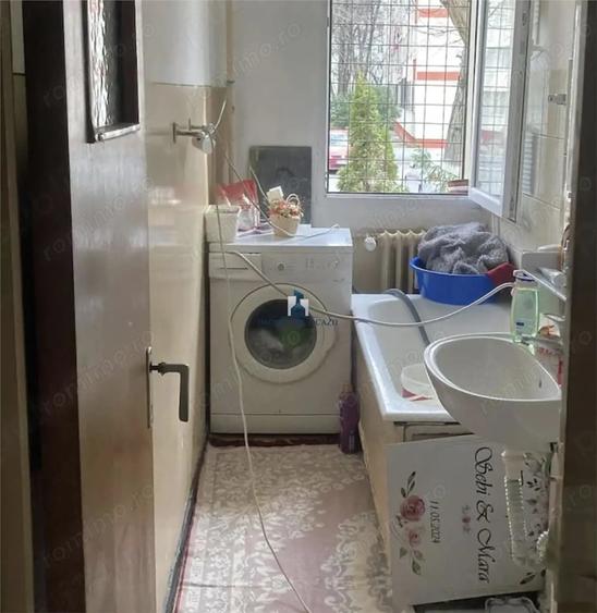 Garsonieră decomandată în Brâncoveanu