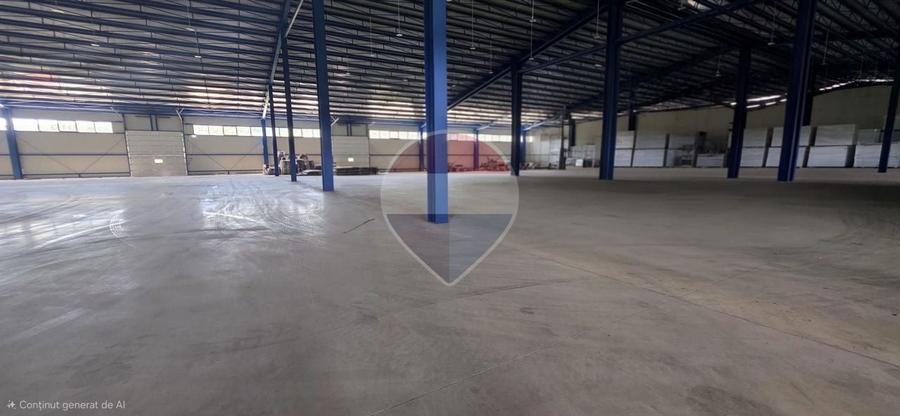 Spațiu industrial, de 9,618 mp, în Central