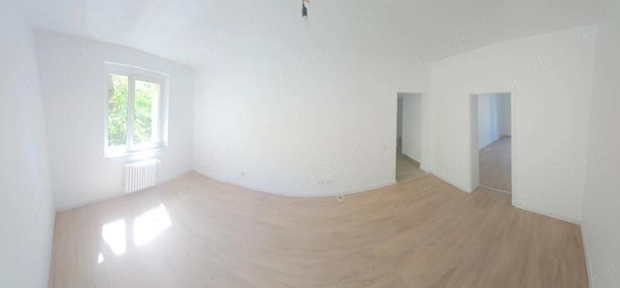 Apartament cu 3 camere decomandat în Floreasca