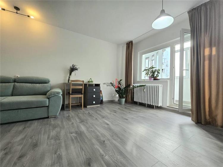 Apartament cu 2 camere decomandat în Parcul Circului