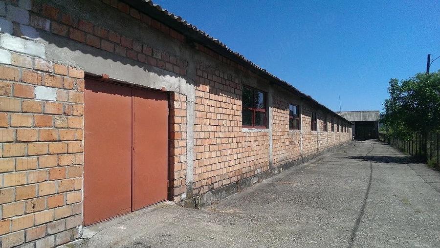 Spațiu comercial, de 3,000 mp, în Bunești (Mălureni)