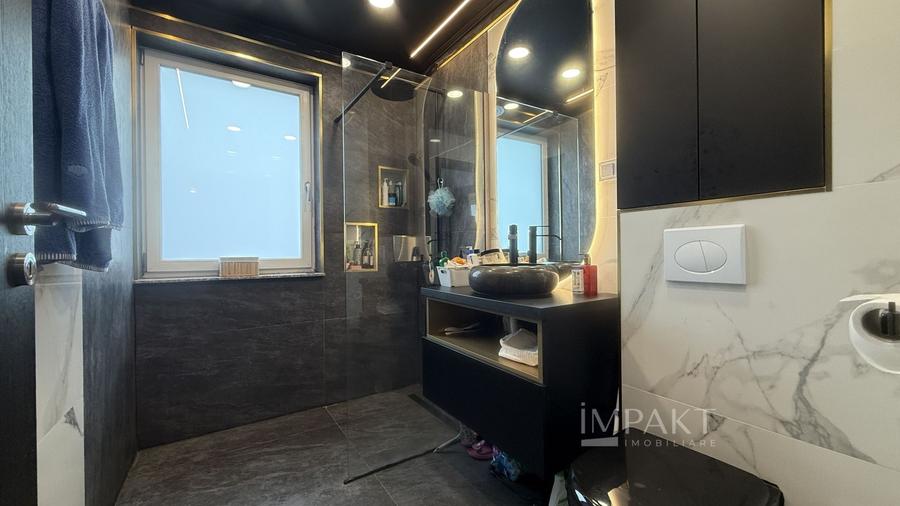 Duplex cu 4 camere cu Canalizare în Bună Ziua