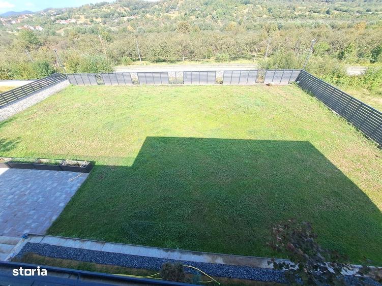Casă cu 4 camere în Cisnădioara