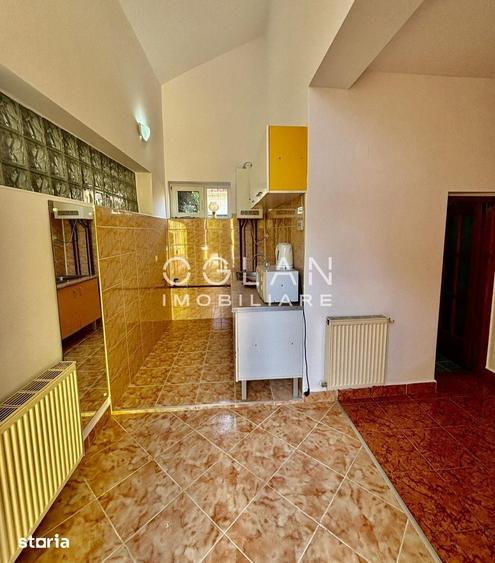 Casă cu 5 camere cu Teren 400 Mp în Calea Dumbrăvii