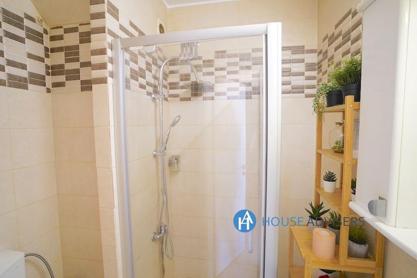 Apartament cu 2 camere, mobilat în Universitate