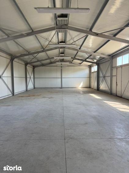 Spațiu comercial, de 280 mp, în Central