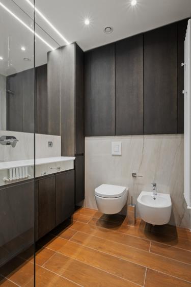 Apartament cu 5 camere decomandat în Arcul de Triumf