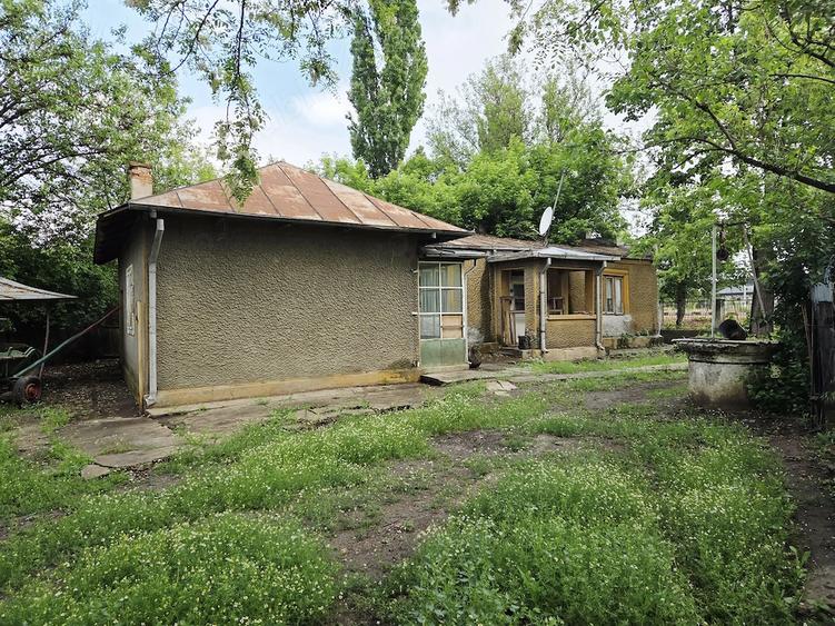 Casă cu Teren 585 Mp în Tudor Vladimirescu