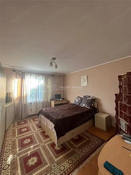 Casă cu Teren 2000 Mp în Central