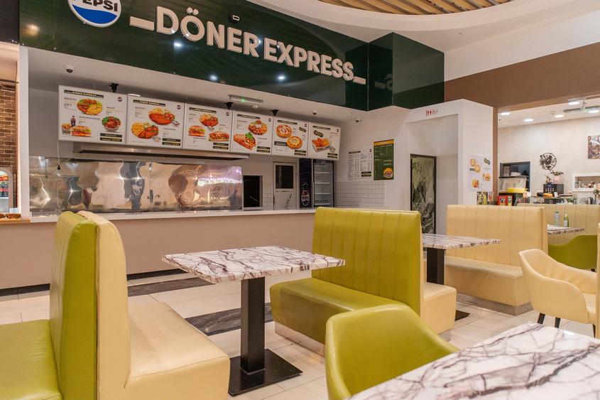 Spațiu comercial, de 45 mp, în Baza 3