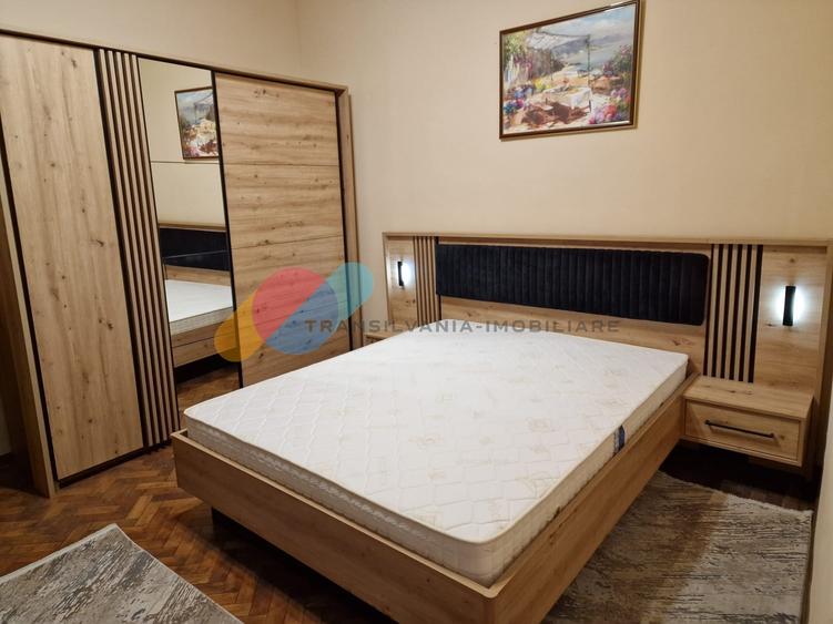Apartament cu 2 camere decomandat, mobilat în Central