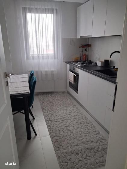 Apartament cu 2 camere decomandat în Colentina
