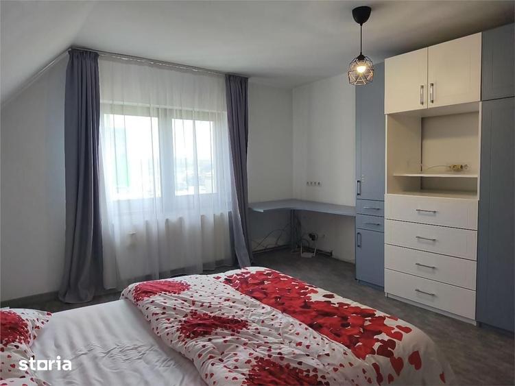 Casă cu 4 camere cu Teren 720 Mp în Criș