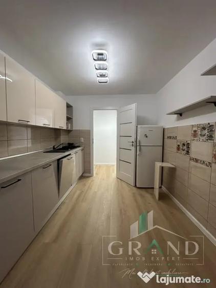 Apartament 3 camere de vanzare, 2 bai , Zorilor - 1