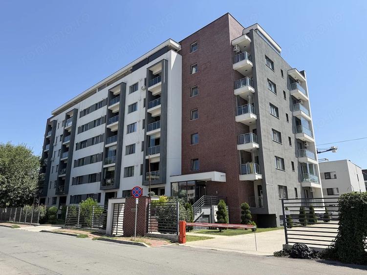 Apartament cu 2 camere decomandat în Titan