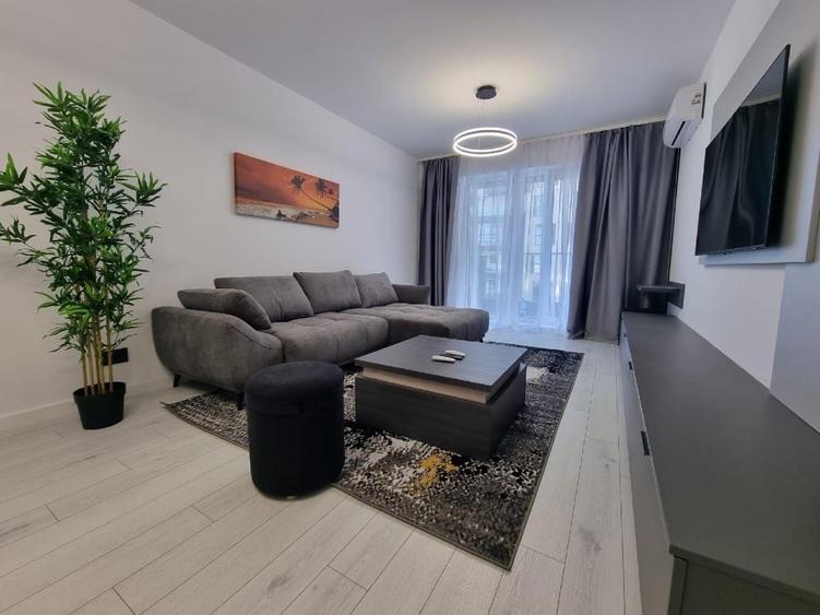 Apartament cu 2 camere decomandat în Theodor Pallady