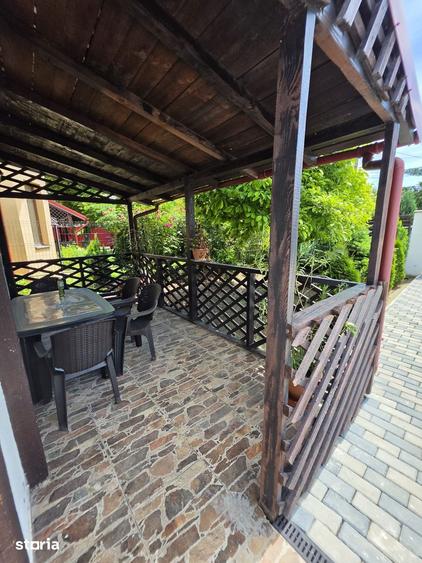 Casă cu 6 camere cu Teren 557 Mp în Berceni