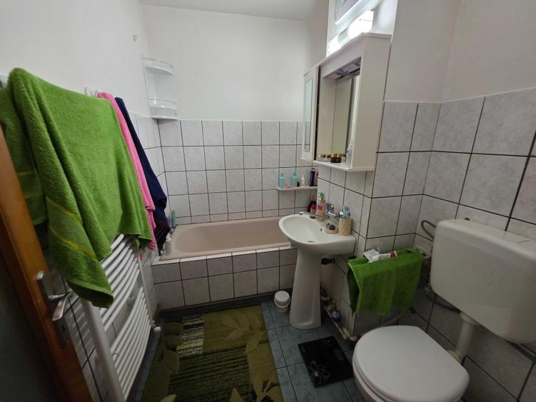 Apartament cu 2 camere semidecomandat în Alfa