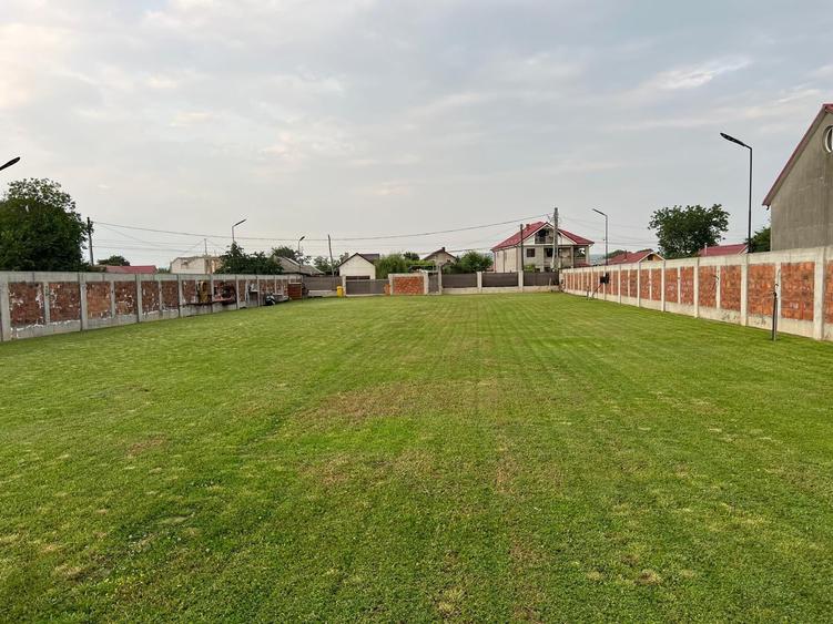 Teren Construcții intravilan de 2360 mp, în Exterior Nord