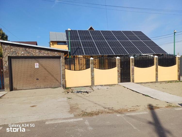 Casă cu 6 camere cu Teren 500 Mp în Cazasu