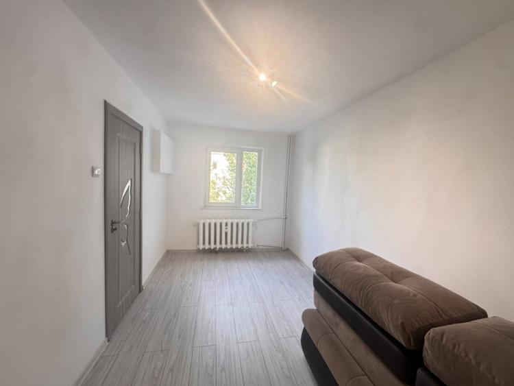 Apartament 3 camere de vanzare in Tomis Nord complet r - 6