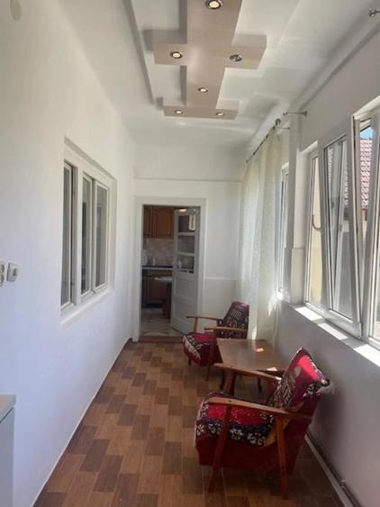 Casă cu Teren 700 Mp în Central